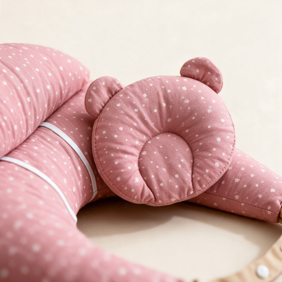 Hands-Free Ergonomic Nursing Pillow